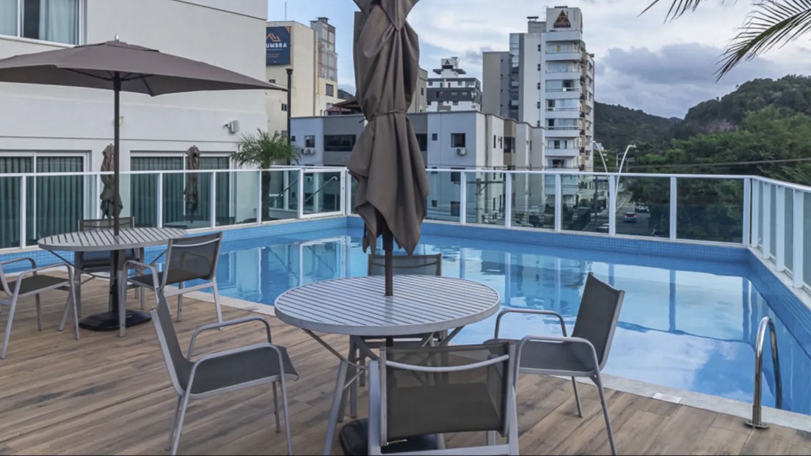Solares da Brava - Solares da Brava - piscina externa