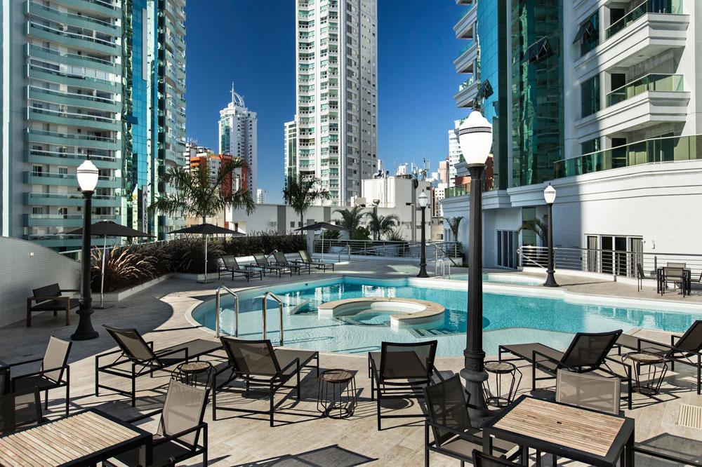 Four Seasons - Four Seasons - piscina externa