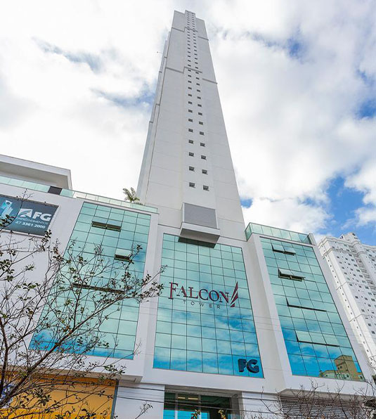 Falcon Tower - Falcon Tower - fachada principal